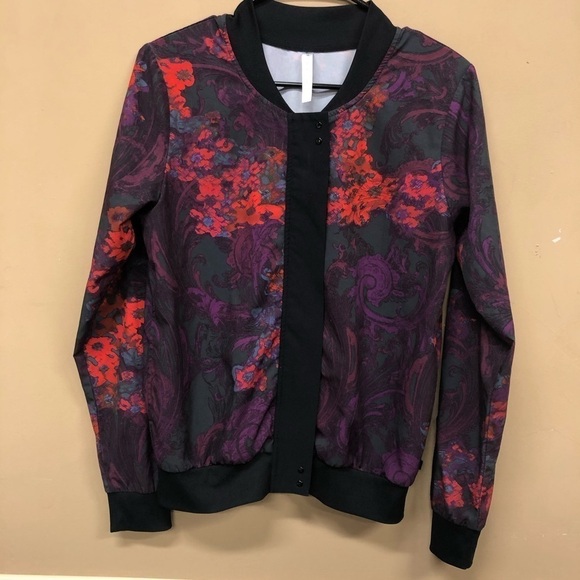 Fabletics Ithaca Floral Athletic Activewear Jacket - Picture 1 of 7